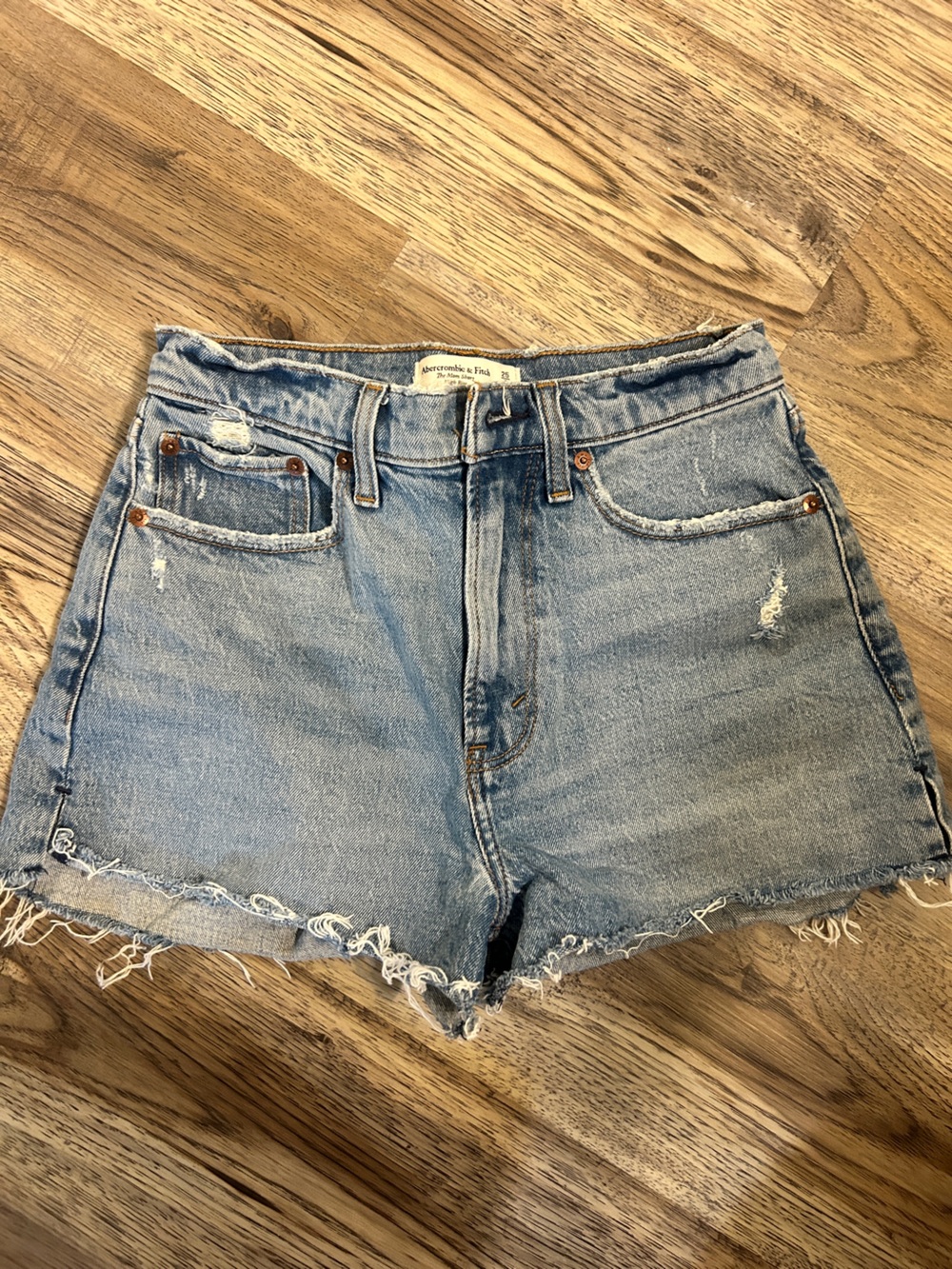 Abercrombie Mom Jean Short